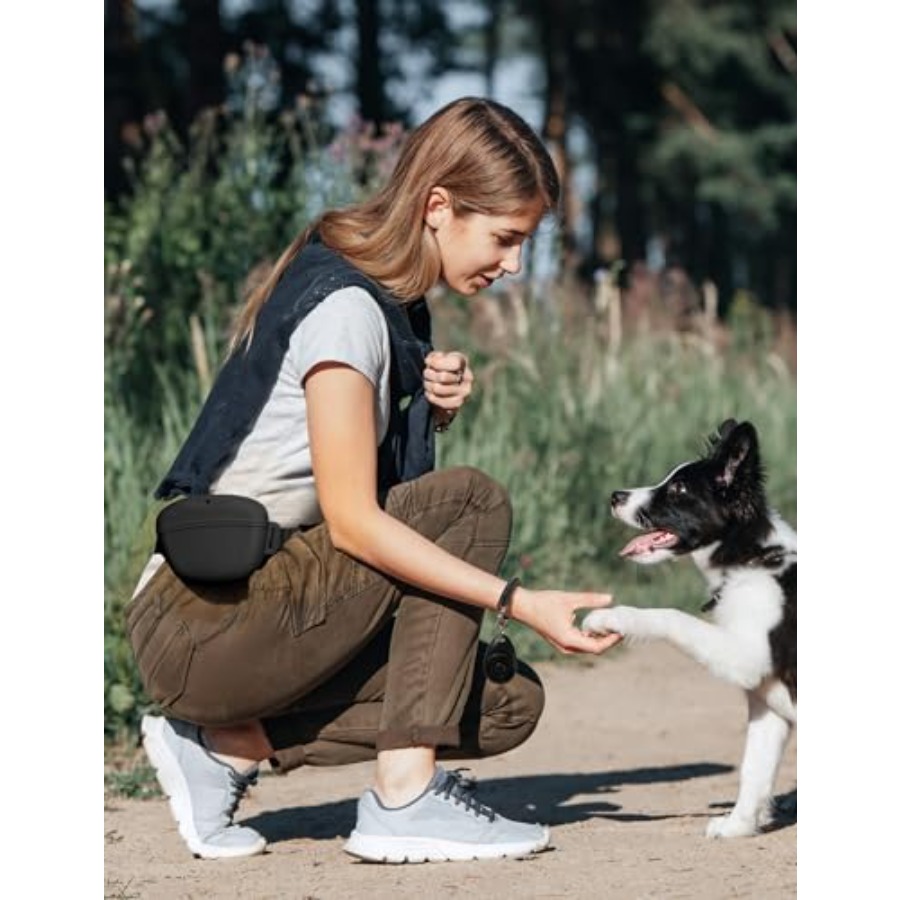 Dog Treat Pouch with Training  - огляд і ціна Training Clicker Dog